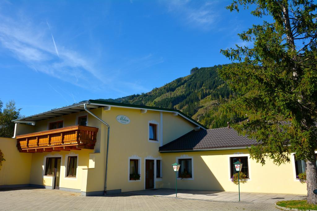 Pension Milan Целль-ам-Зеє Екстер'єр фото